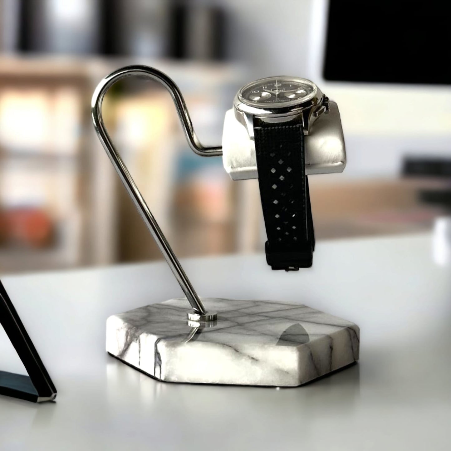 Single Watch Stand Mini White & Silver